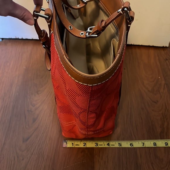 Coach purse - Picture 7 of 7